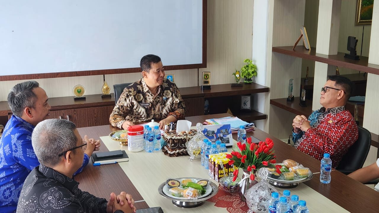 KEPALA BNNP SULSEL MENERIMA KUNJUNGAN KOORDINASI PROGRAM P4GN GM AIRNAV MATSC KEPALA BNNP SULSEL MENERIMA KUNJUNGAN KOORDINASI PROGRAM P4GN GM AIRNAV MATSC